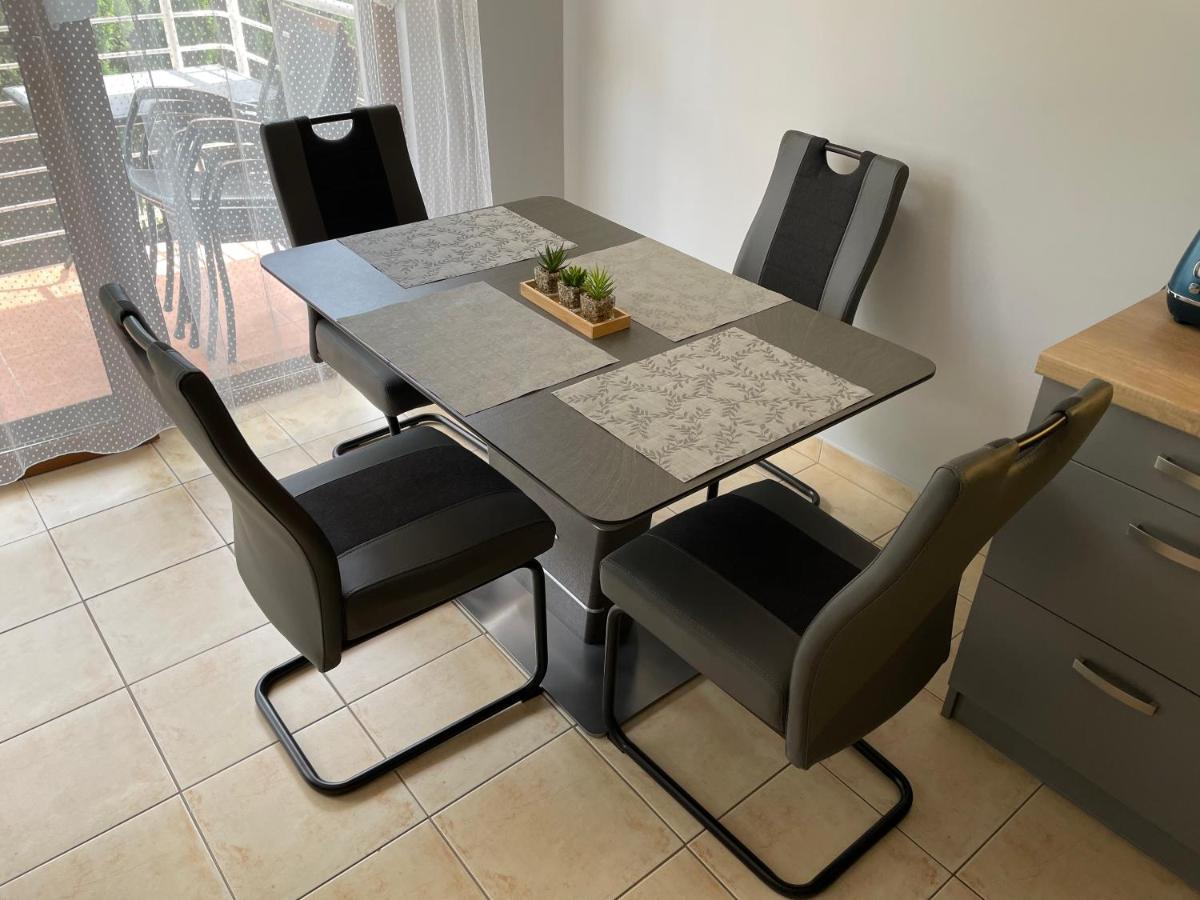 Levi'S Wellness Apartman Siofok Bagian luar foto